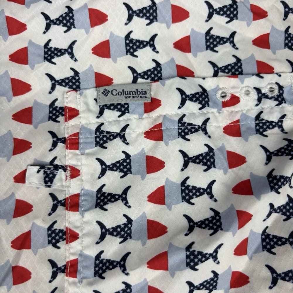 Columbia PFG Fishing Shirt Mens 2XL Red White Blue‎ All Over Print Fish Outdoors